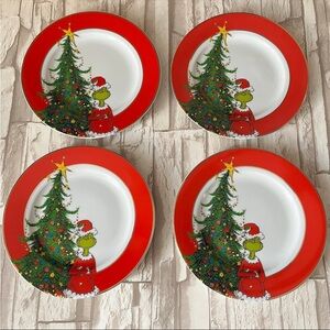 Grinch Salad/Appetizer Plates